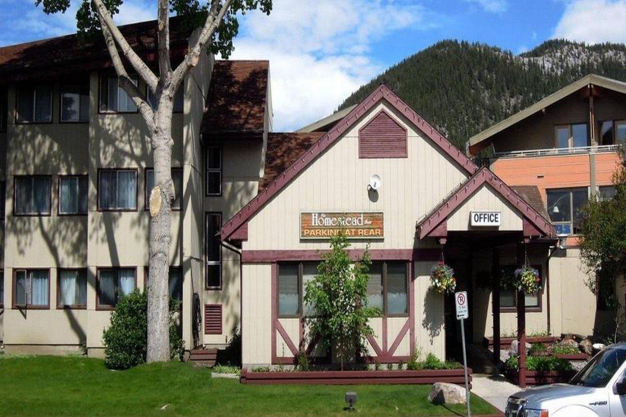 Homestead Inn 班夫 外观 照片