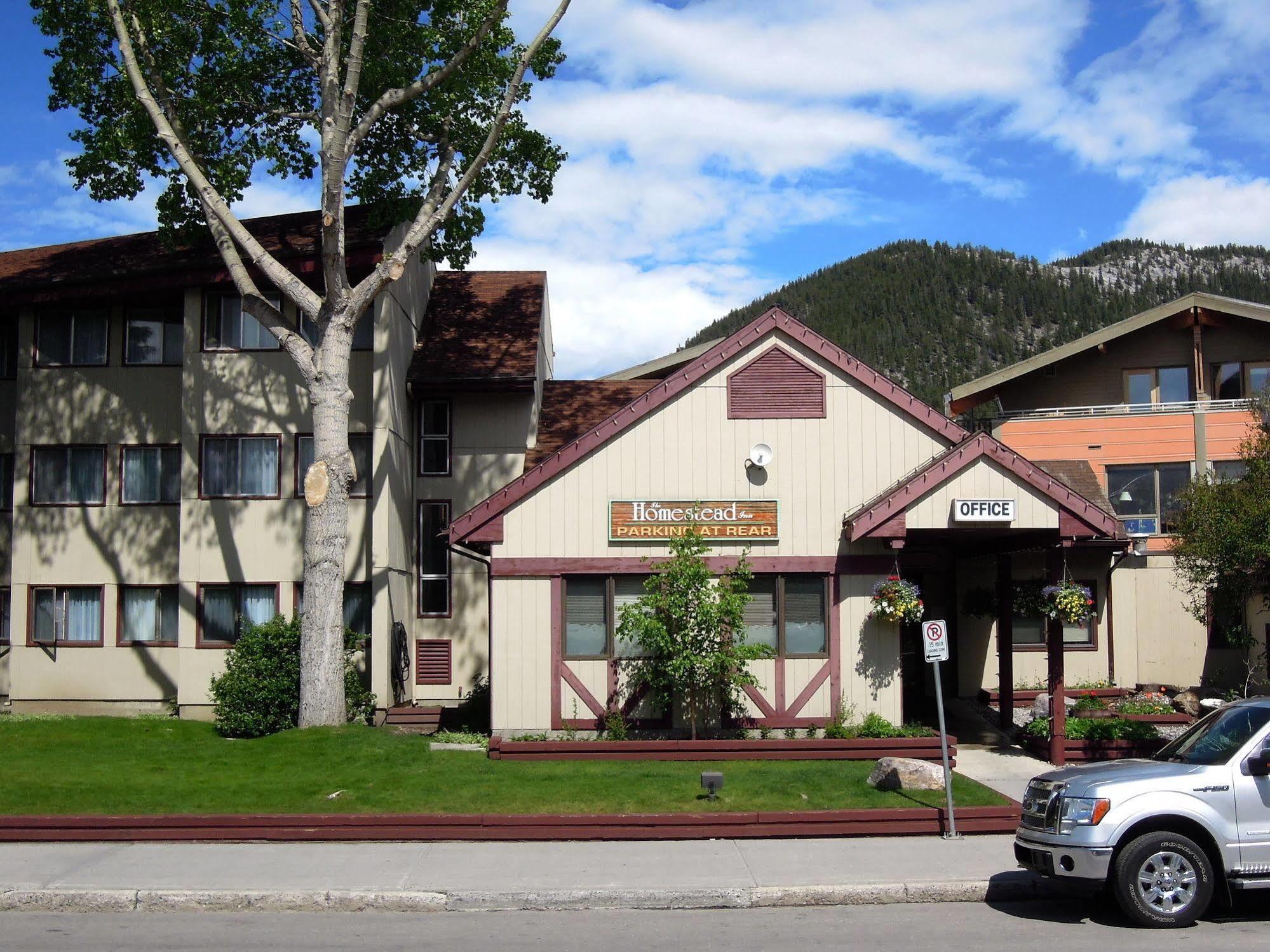 Homestead Inn 班夫 外观 照片